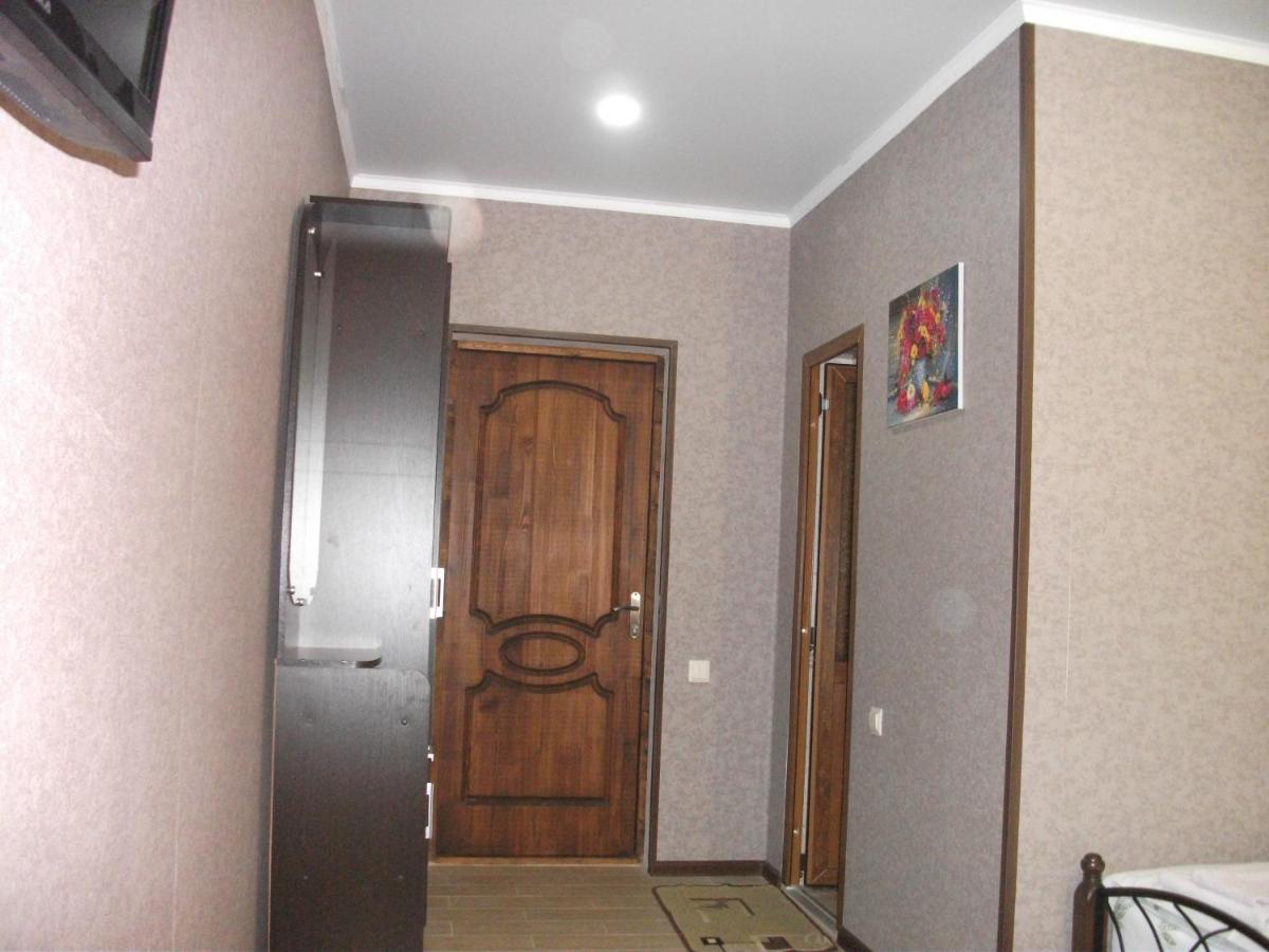 Guesthouse On Kabardinskaya 139A กากรา ภายนอก รูปภาพ